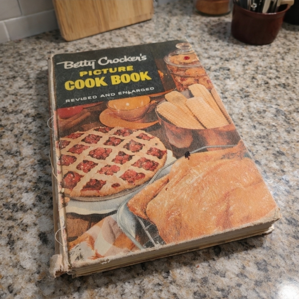 Vintage 1956 Betty Crocker Picture Cookbook Second Edition Retro Mid Century